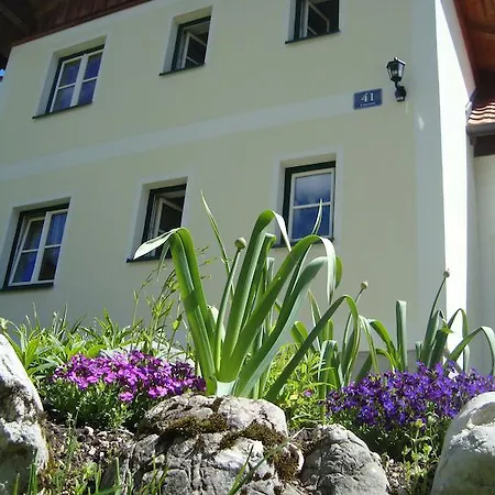 Ferienhaus Waldbankerl *