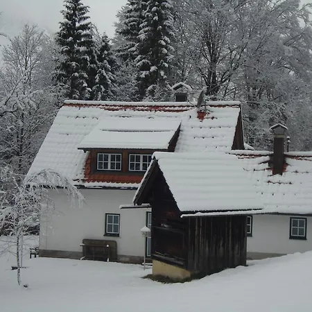 Ferienhaus Waldbankerl *